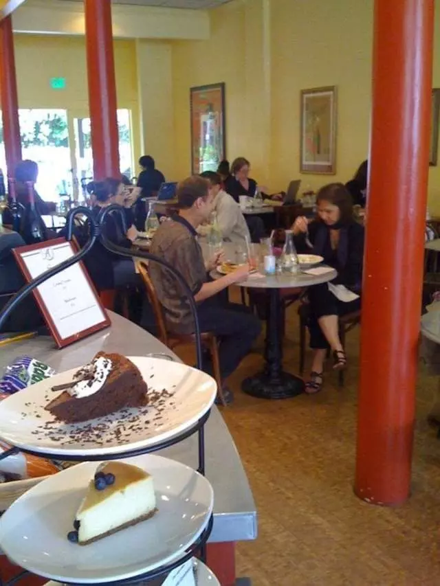 Arlequin Cafe & Food To Go