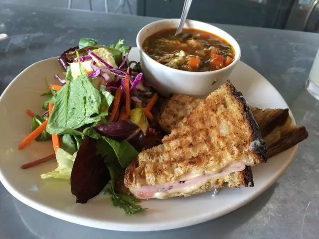 Arlequin Cafe & Food To Go