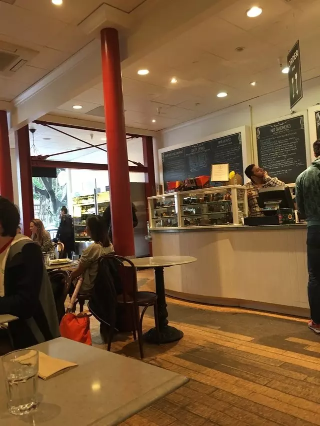 Arlequin Cafe & Food To Go
