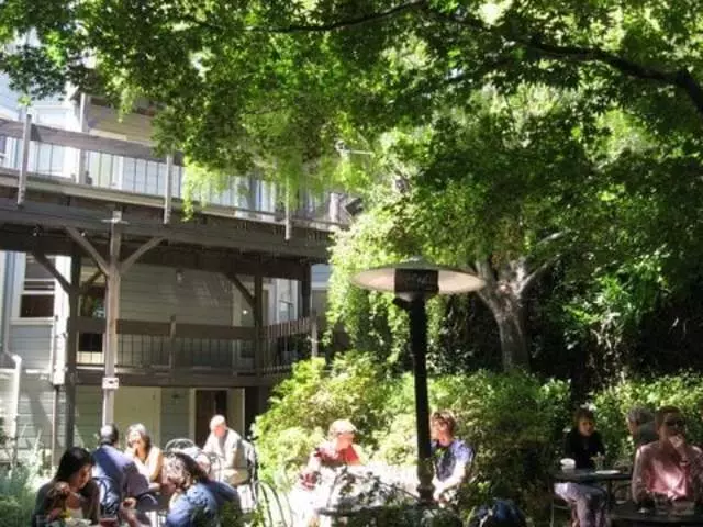 Arlequin Cafe & Food To Go
