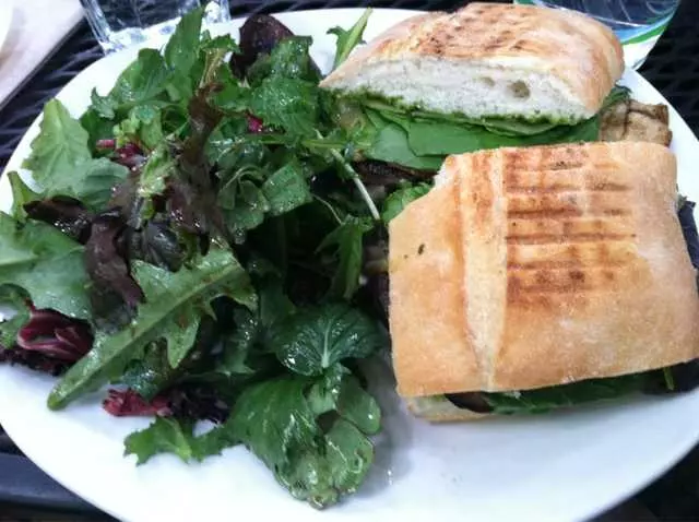 Arlequin Cafe & Food To Go