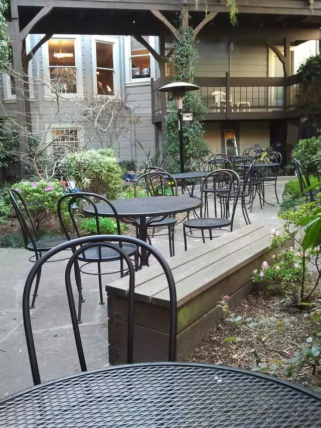 Arlequin Cafe & Food To Go