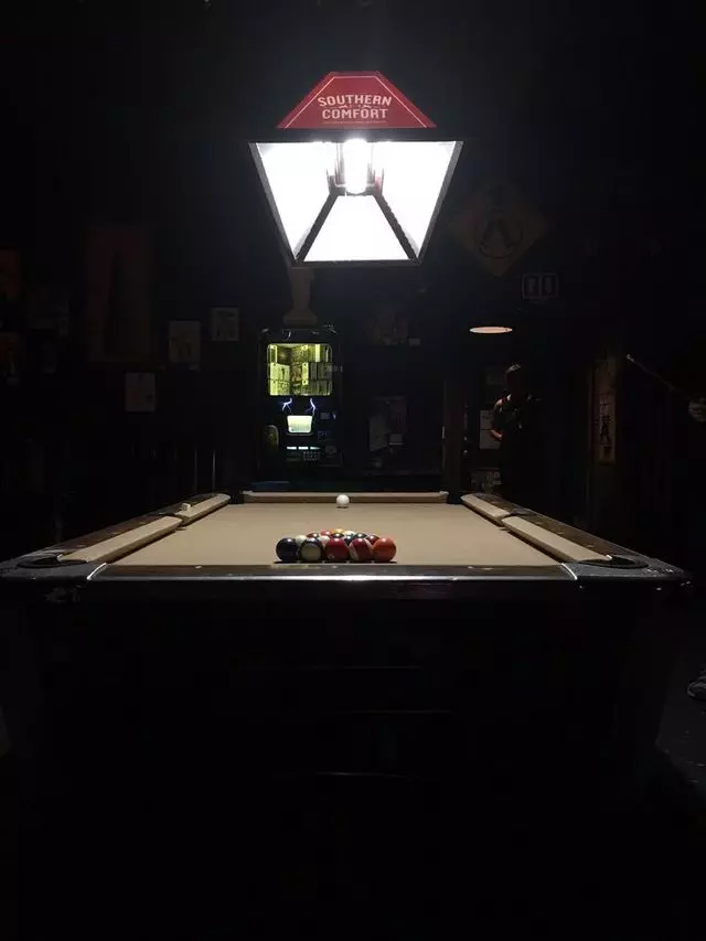 Bender’s Bar and Grill