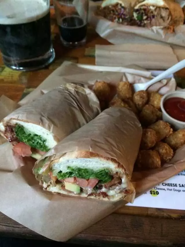 Bender’s Bar and Grill