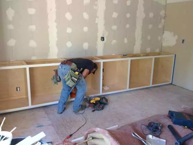 A Very Handy Guy