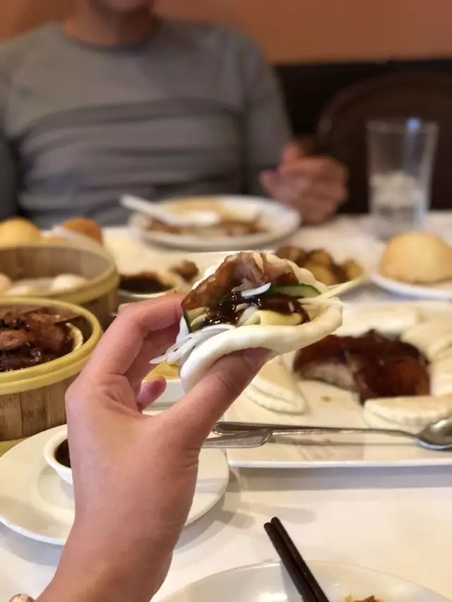 Hong Kong Lounge II