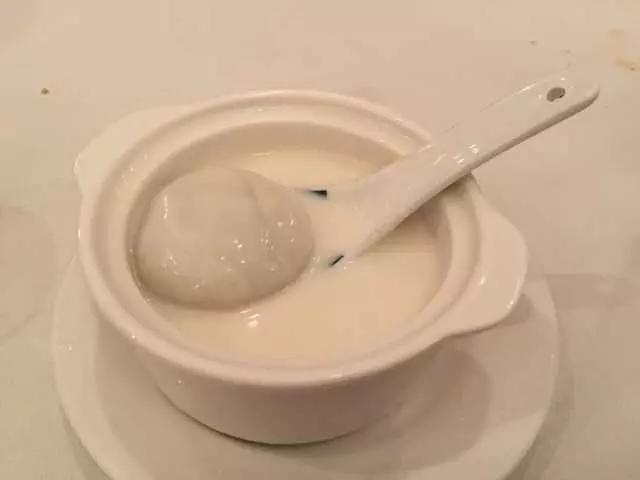 Hong Kong Lounge II