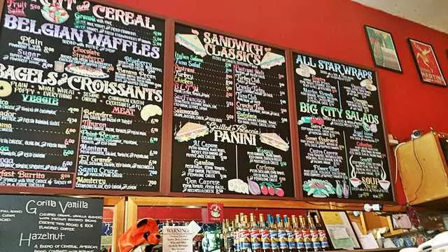 901 Columbus Cafe