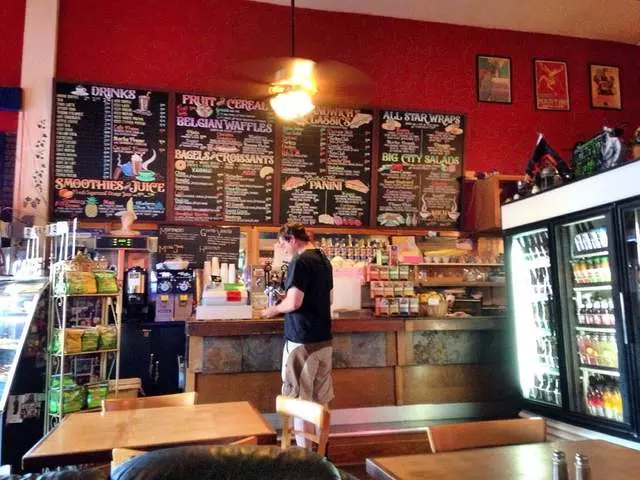 901 Columbus Cafe