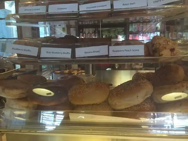 901 Columbus Cafe