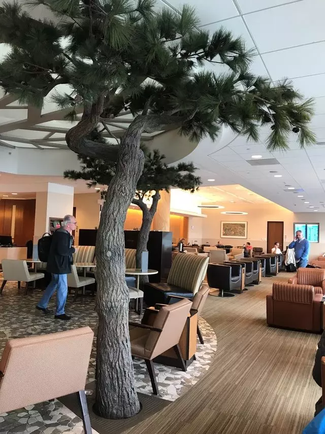 American Airlines Admirals Club