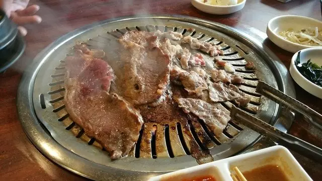 Yakiniq