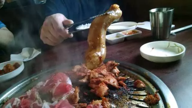 Yakiniq