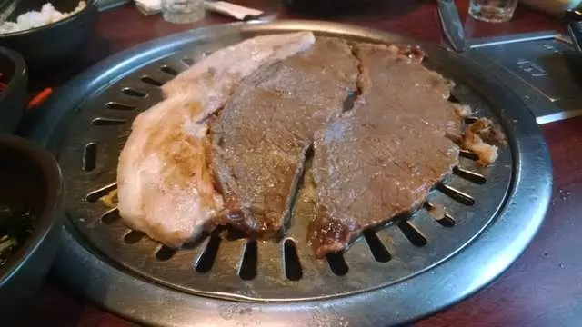 Yakiniq