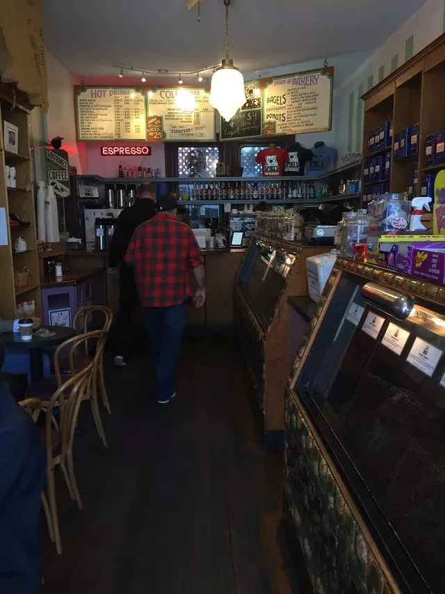 Spike’s Coffees & Teas