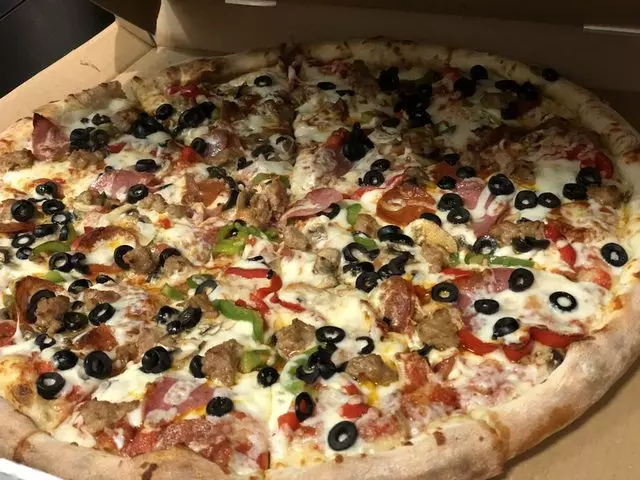 Anton’s Pizza and Deli
