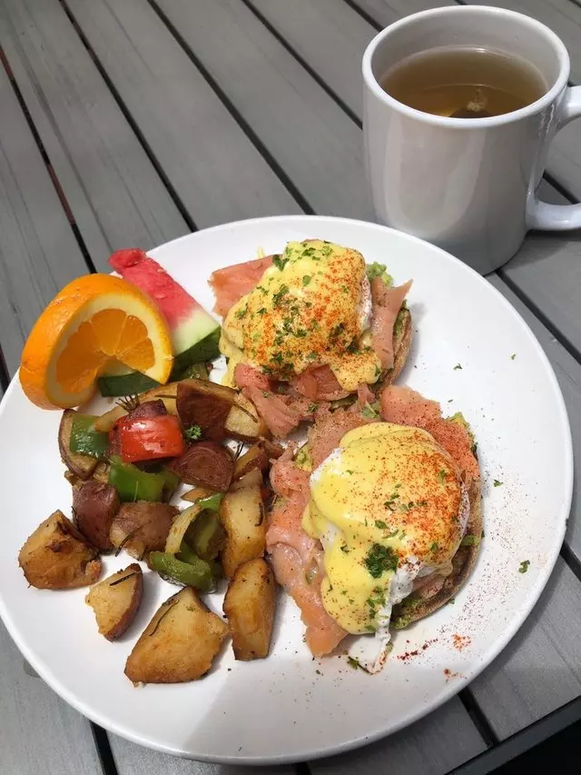 Cafe Reverie