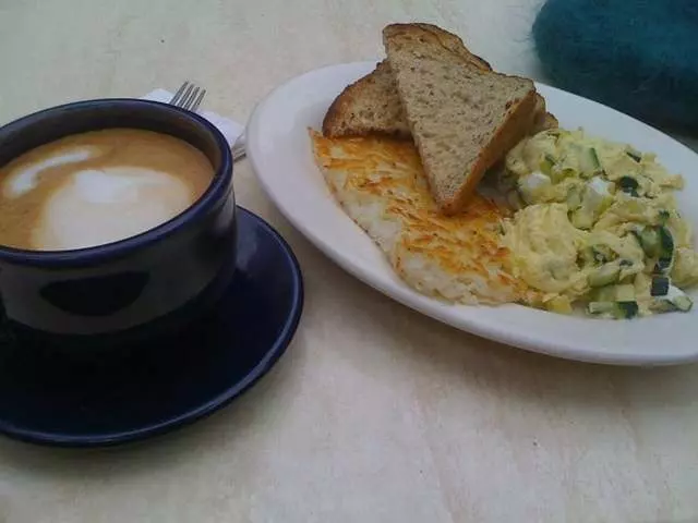 Cafe Reverie