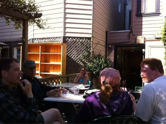 Cafe Reverie
