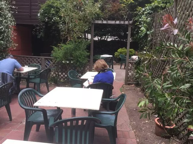 Cafe Reverie