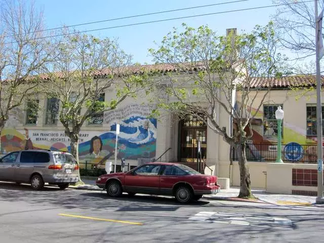 Bernal Heights Branch Library