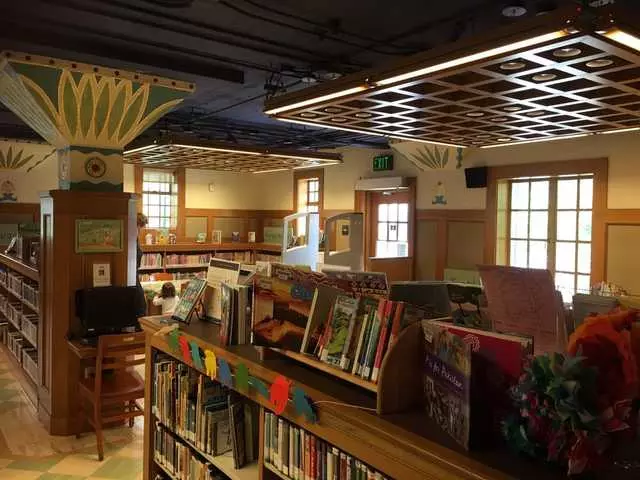 Bernal Heights Branch Library