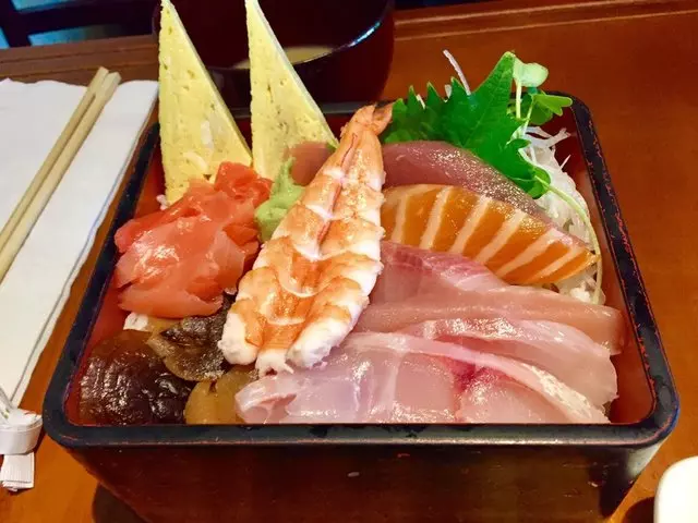 Takara Sushi