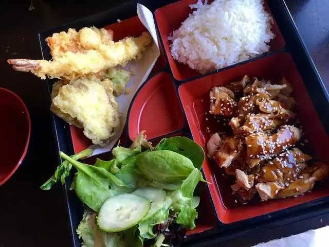 Takara Sushi