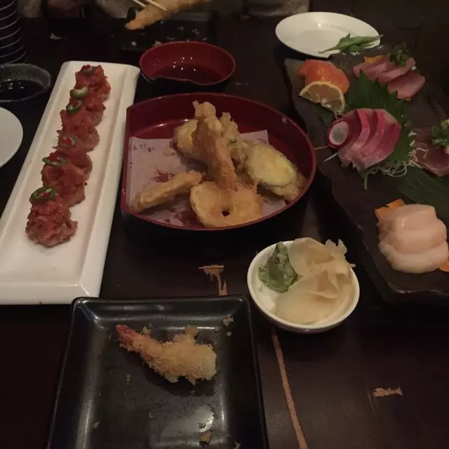 Takara Sushi