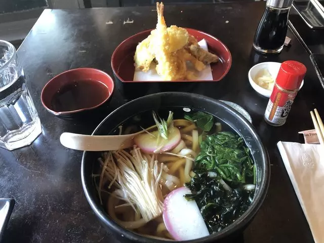 Takara Sushi