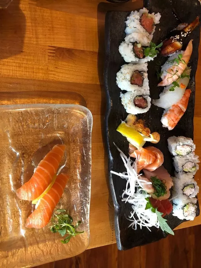 Ginza Sushi & Sake