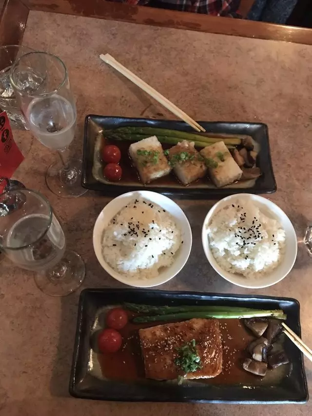 Ginza Sushi & Sake