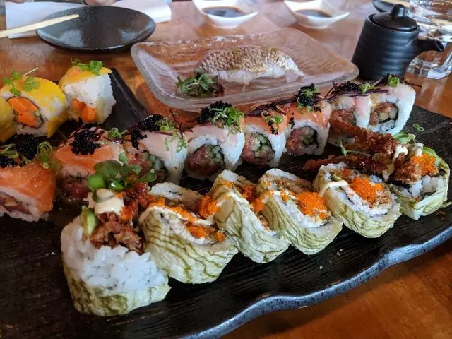 Ginza Sushi & Sake