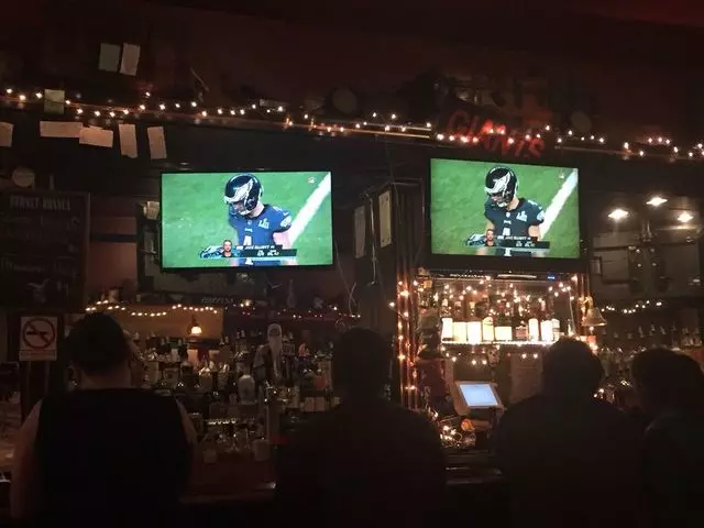 Durty Nelly’s