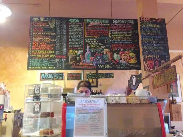 Cafe La Boheme
