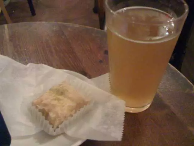 Cafe La Boheme