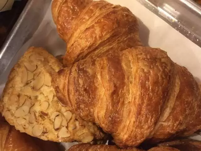 Cafe La Boheme