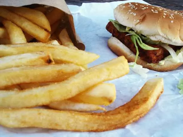 Whiz Burgers Drive-In