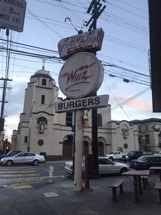 Whiz Burgers Drive-In