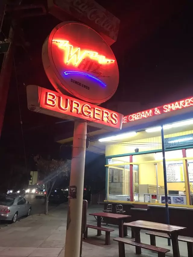 Whiz Burgers Drive-In