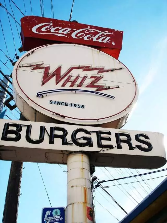 Whiz Burgers Drive-In