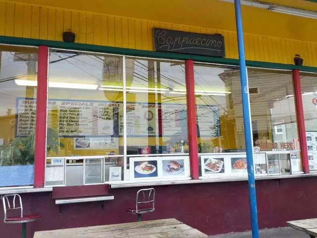 Whiz Burgers Drive-In