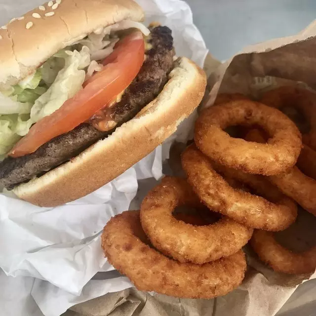 Whiz Burgers Drive-In
