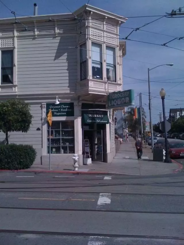 17th & Noe Market