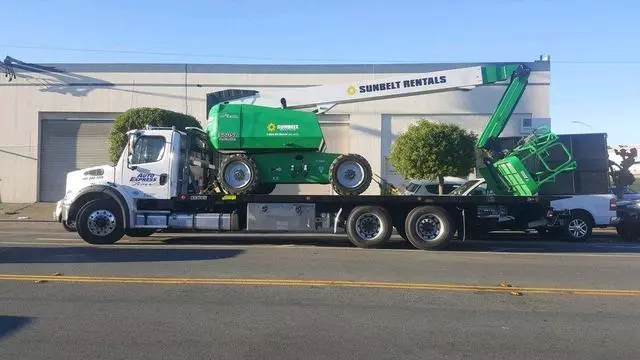 Auto Express Tow