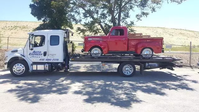 Auto Express Tow