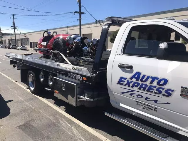 Auto Express Tow