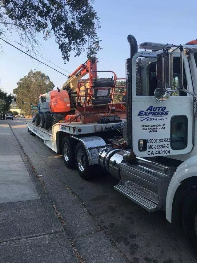 Auto Express Tow