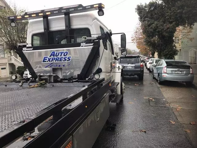 Auto Express Tow