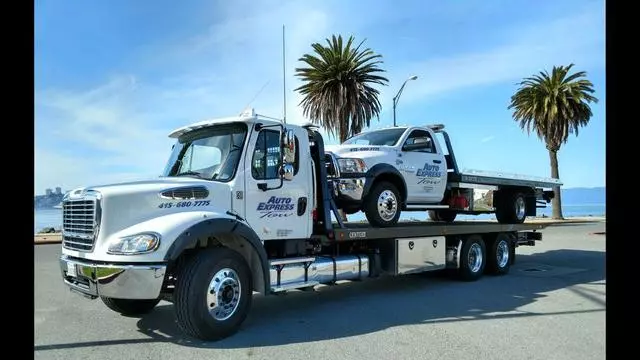 Auto Express Tow